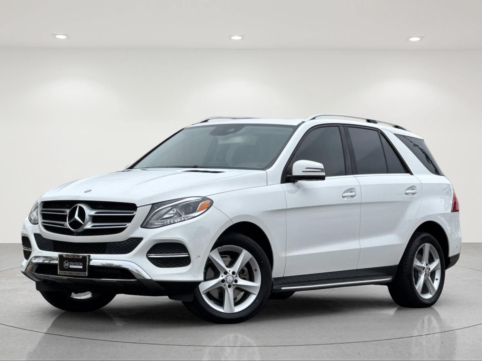 Used 2017 Mercedes-Benz GLE 350 4MATIC image 2