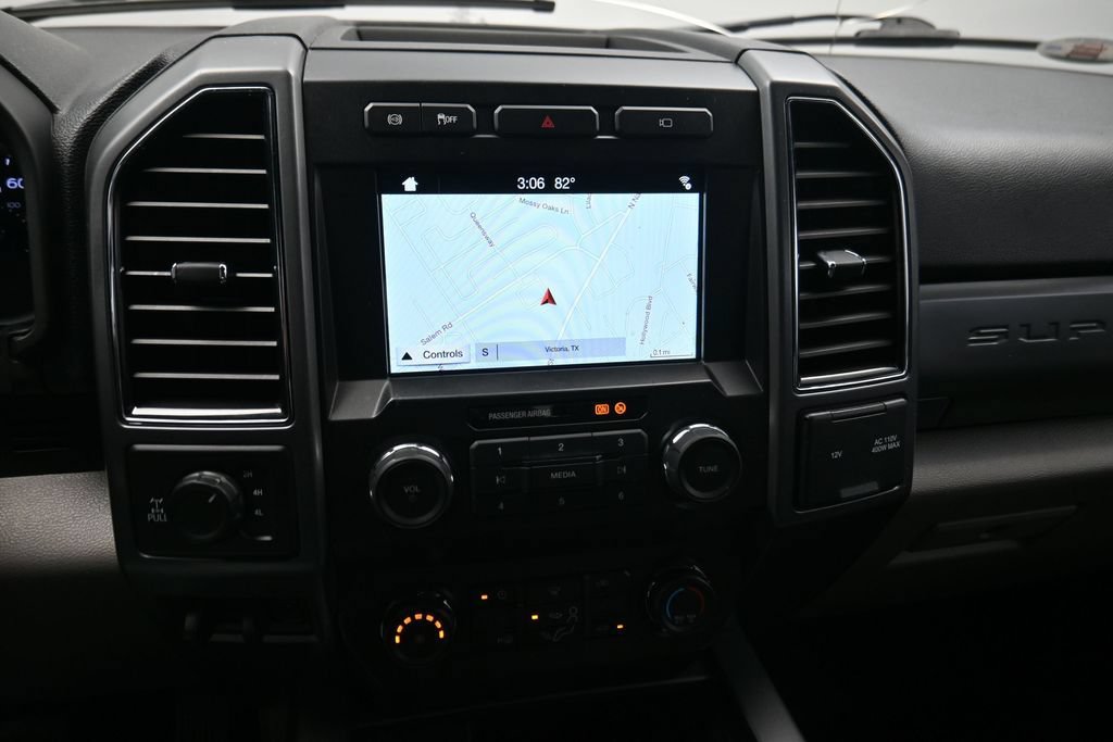 Used 2019 Ford F250 XLT w/ XLT Premium Package AWD/4WD image 8