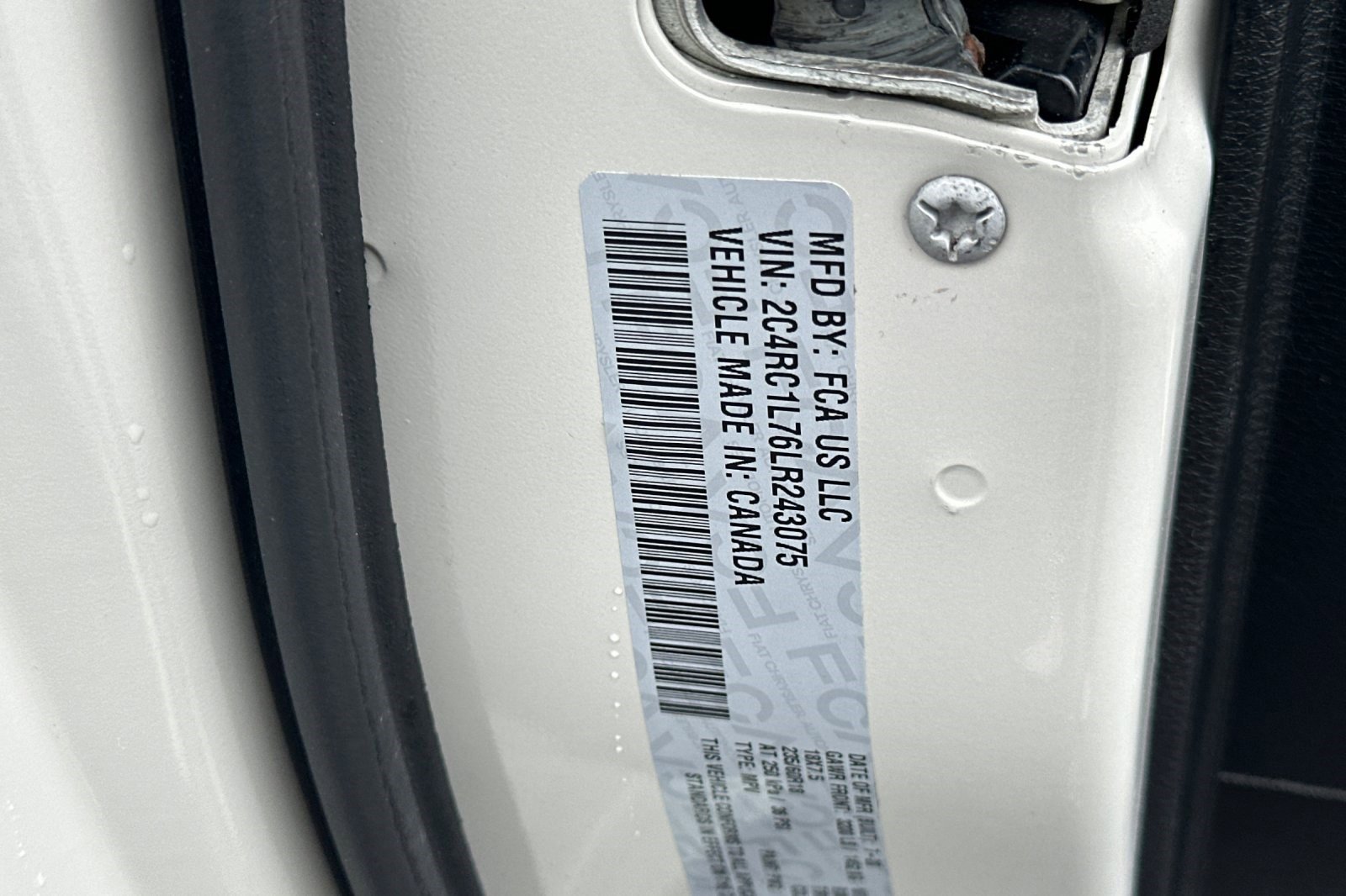 Used 2020 Chrysler Pacifica Touring-L w/ S Appearance Package image 38