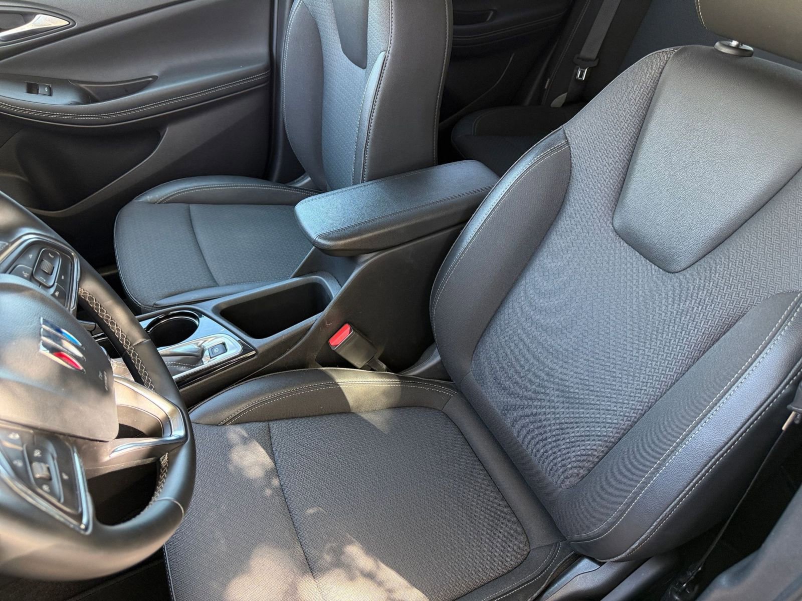 Used 2025 Buick Encore GX Preferred image 36