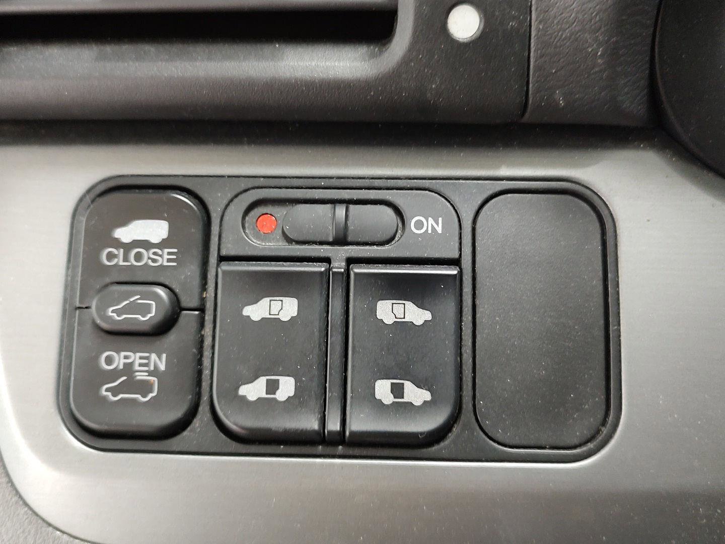 Used 2008 Honda Odyssey EX-L image 16