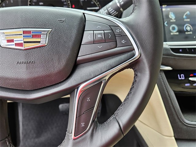 Used 2018 Cadillac XT5 FWD image 27