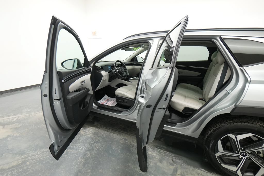 Used 2024 Hyundai Tucson Limited AWD/4WD image 26