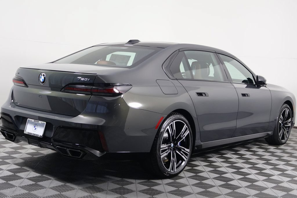 New 2026 BMW 760i xDrive w/ Executive Package AWD/4WD image 2