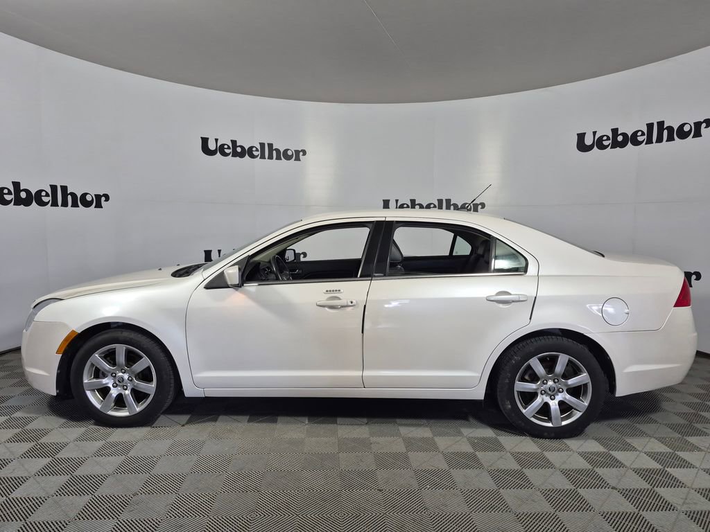Used 2010 Mercury Milan Premier image 4