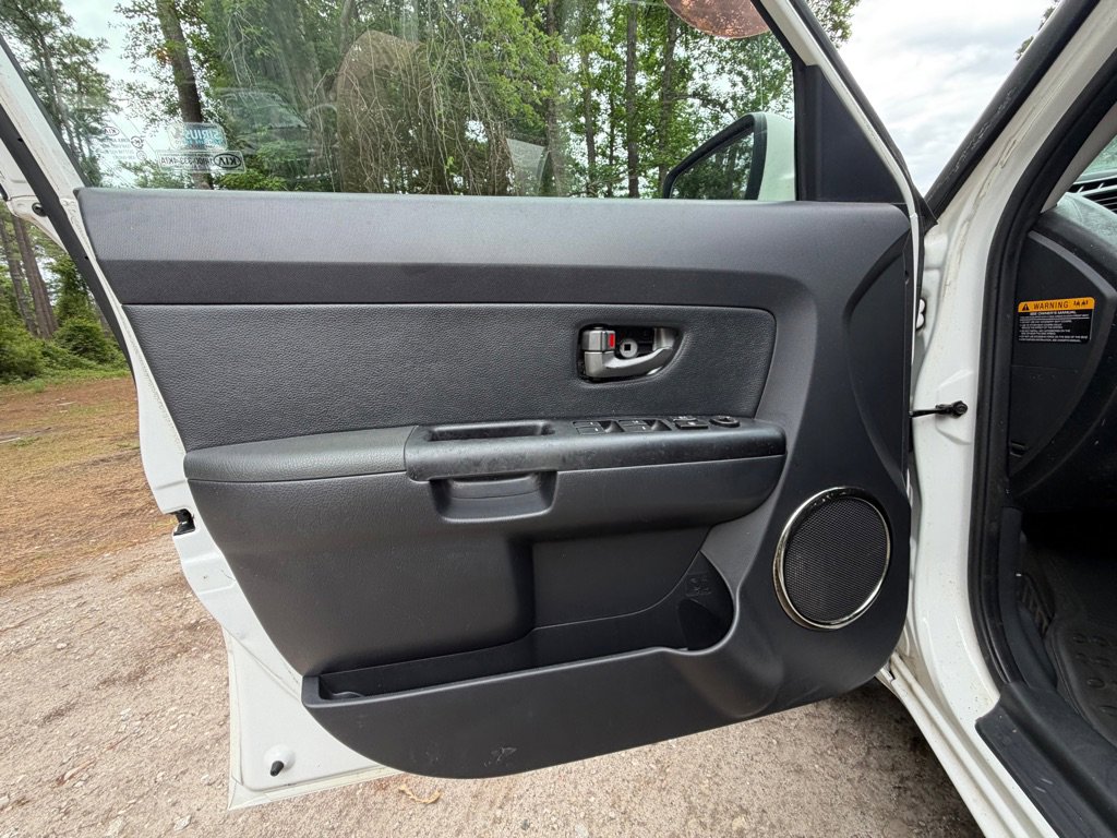 Used 2011 Kia Soul + FWD image 14