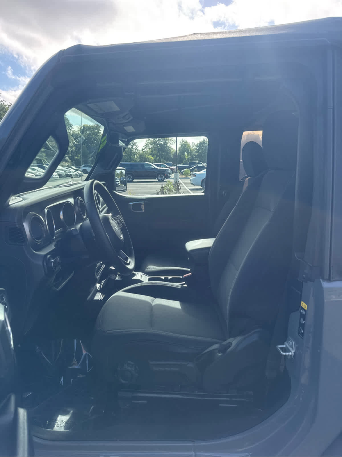 Certified 2021 Jeep Wrangler Willys image 13