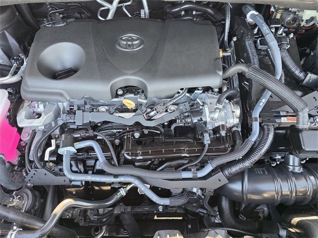 Used 2025 Toyota Sienna Platinum image 22