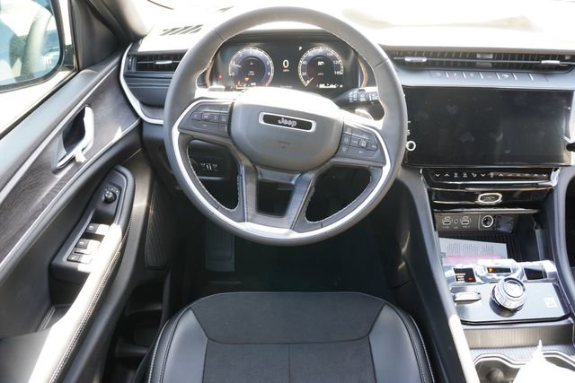 New 2026 Jeep Grand Cherokee L 4WD image 14