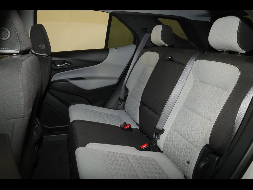 Certified 2024 Chevrolet Equinox LT FWD image 26