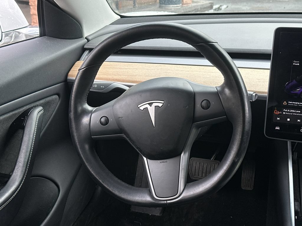 Used 2019 Tesla Model 3 Standard Range RWD image 17