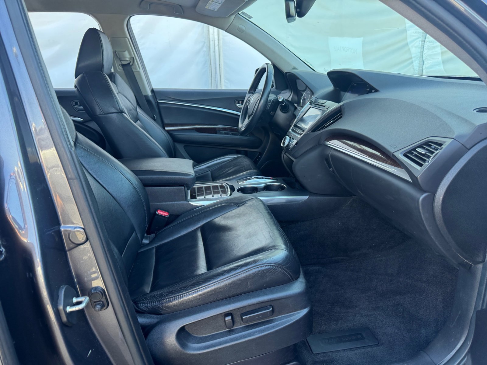 Used 2017 Acura MDX FWD image 18