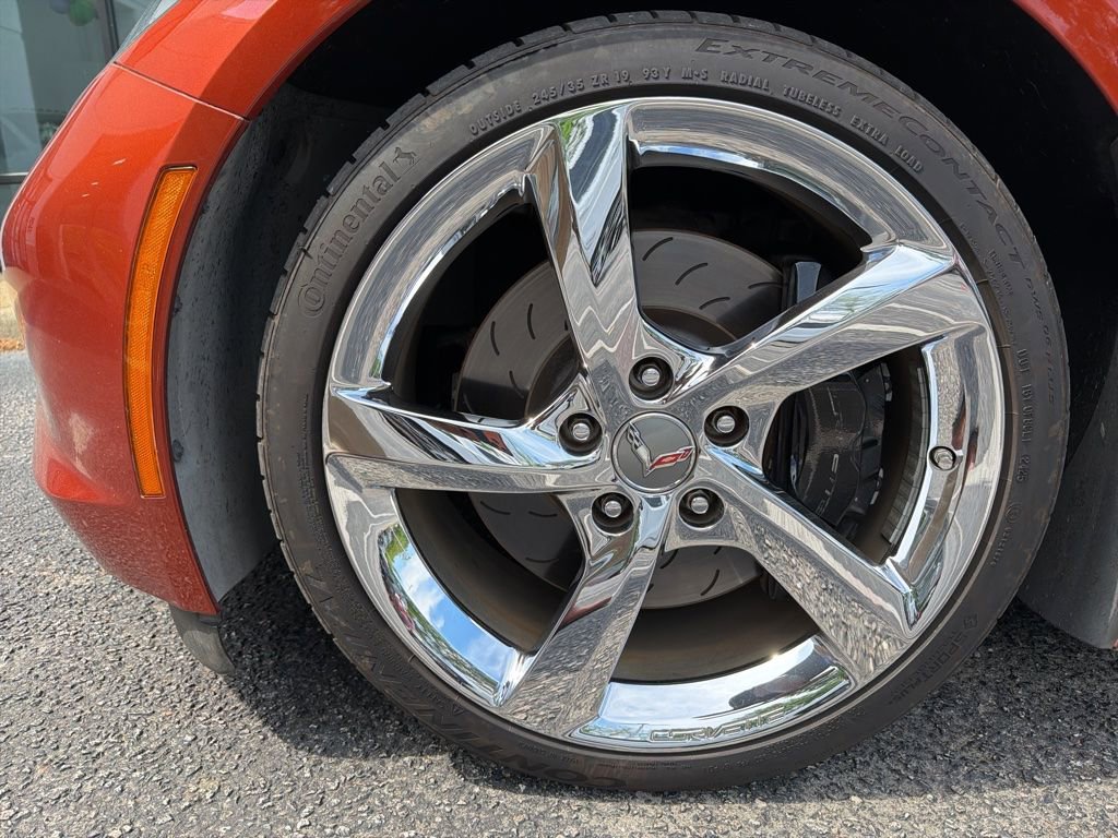 Used 2015 Chevrolet Corvette Stingray Coupe w/ 3LT Preferred Equipment Group image 5