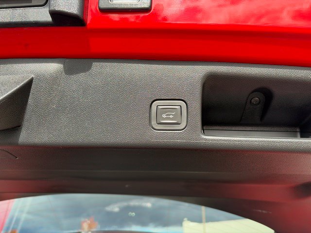 Used 2026 Chevrolet Equinox EV RS w/ Active Safety Package 3 AWD/4WD image 18