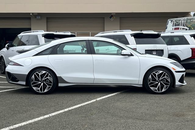 Certified 2024 Hyundai Ioniq 6 SEL RWD image 3