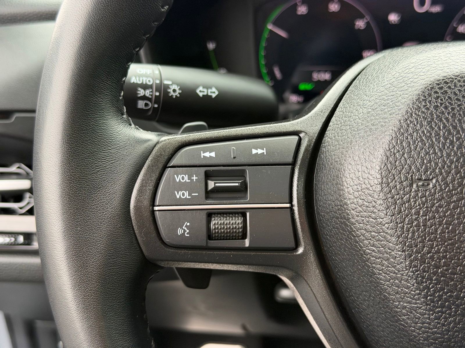 Used 2024 Honda Accord Sport image 16