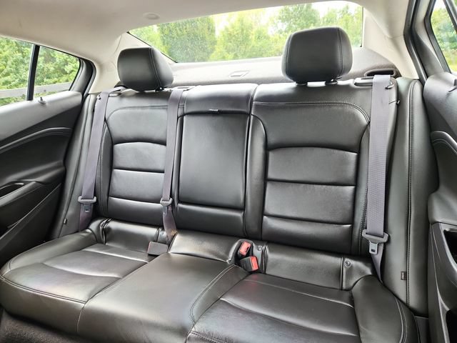 Used 2017 Chevrolet Cruze Premier FWD image 27
