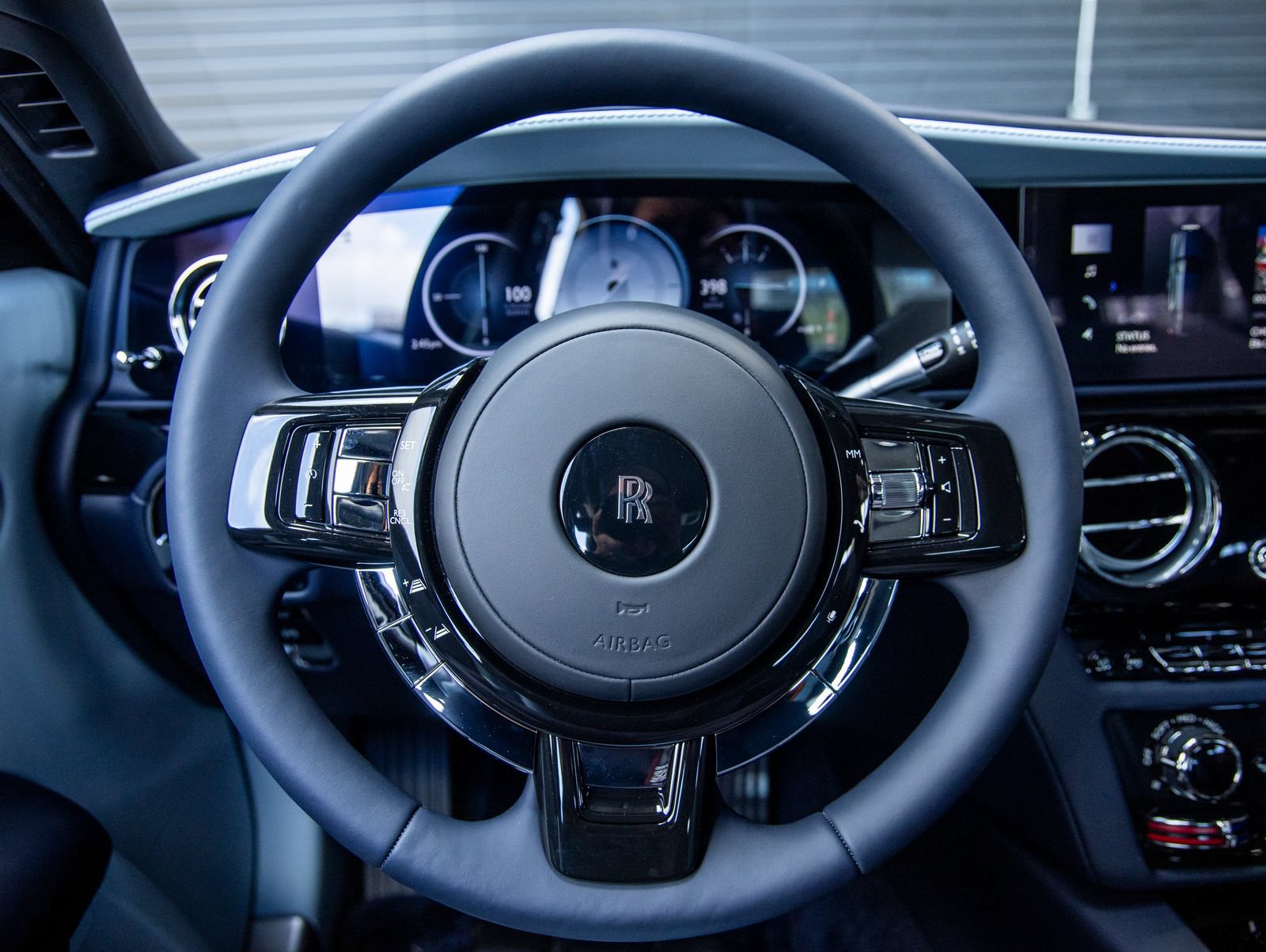 New 2027 Rolls-Royce Ghost AWD/4WD image 34