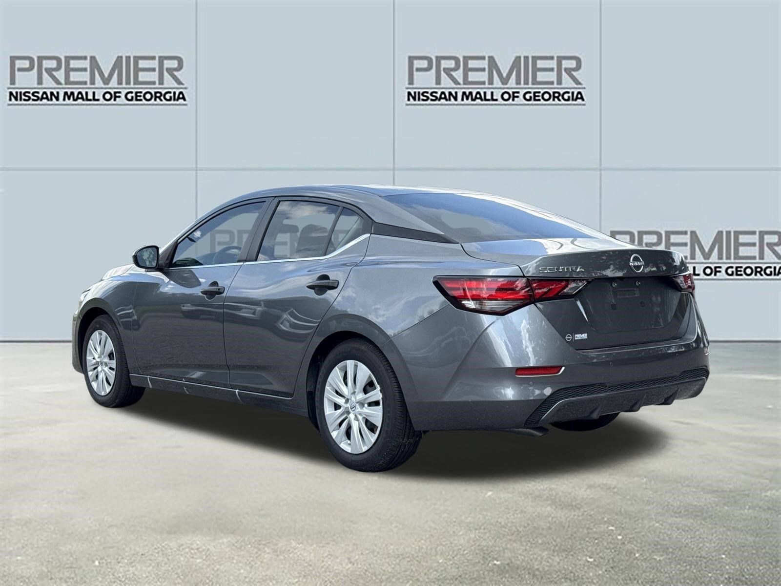 Used 2025 Nissan Sentra S FWD image 16