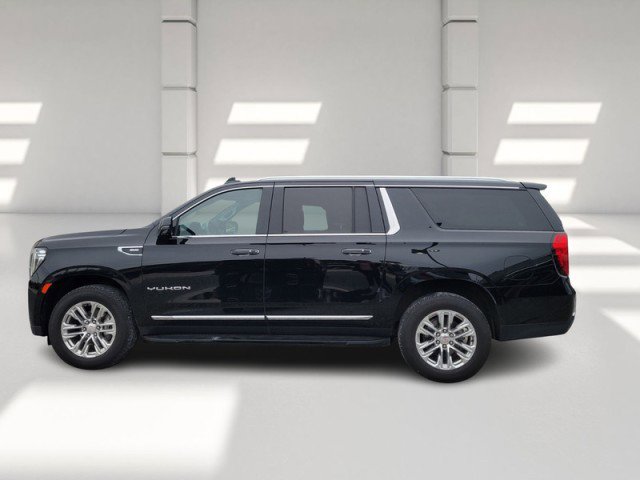 Used 2023 GMC Yukon XL SLT w/ SLT Premium Package RWD image 4