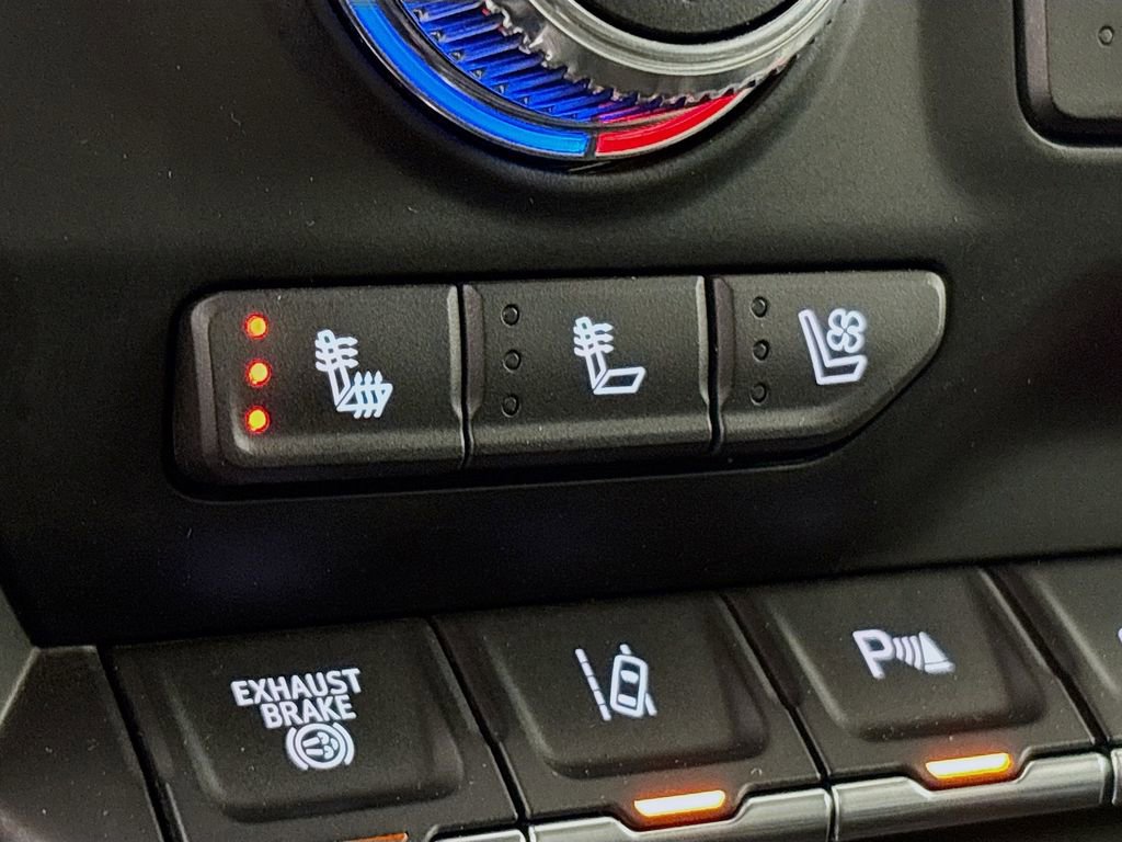 Used 2020 GMC Sierra 3500 Denali image 23