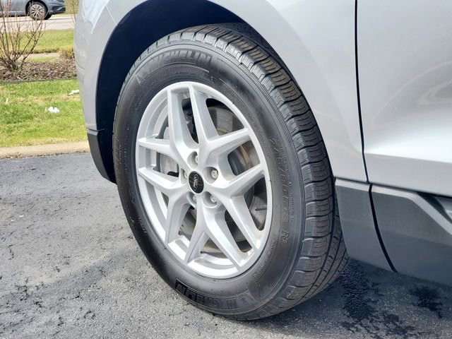 Used 2024 Ford Edge SEL w/ Convenience Package image 32