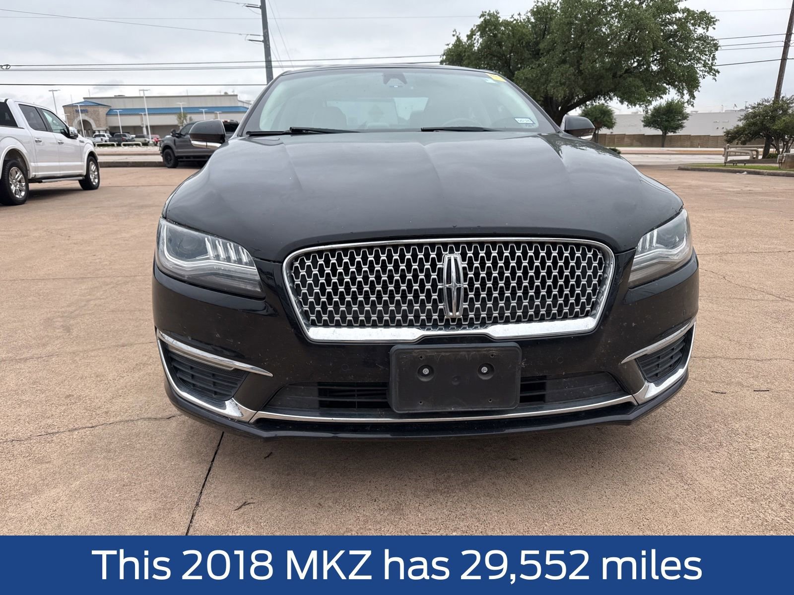 Used 2018 Lincoln MKZ Reserve w/ Technology Package FWD image 2
