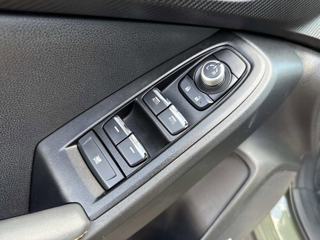 Used 2024 Subaru Crosstrek 2.5i Limited w/ Crosstrek Mirror Package image 19