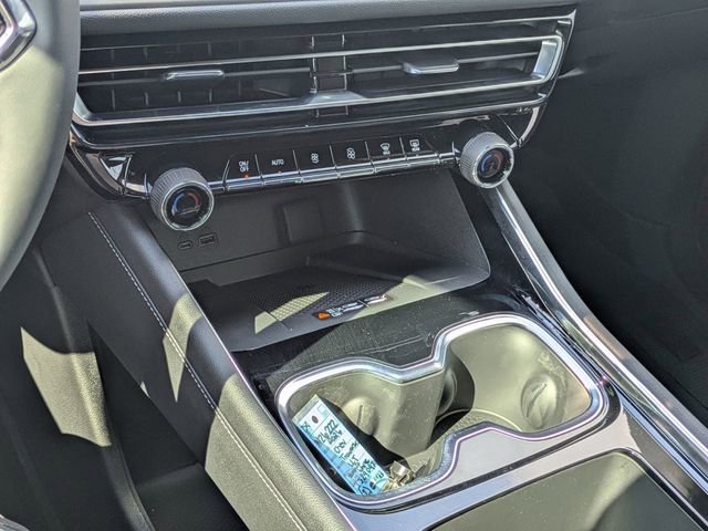 New 2026 Chevrolet Traverse LT image 19