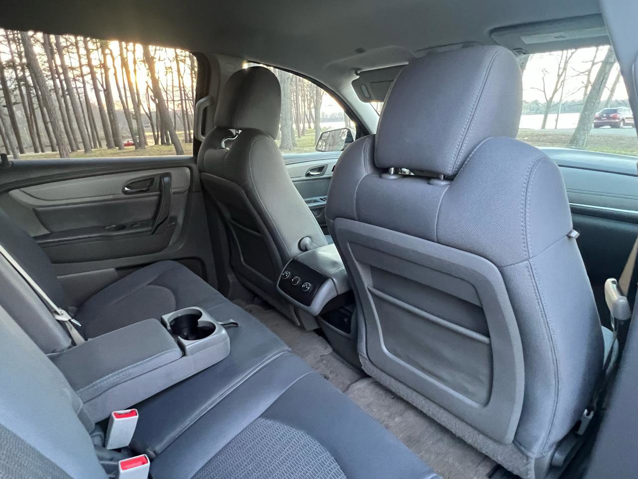 Used 2013 Chevrolet Traverse LS image 23