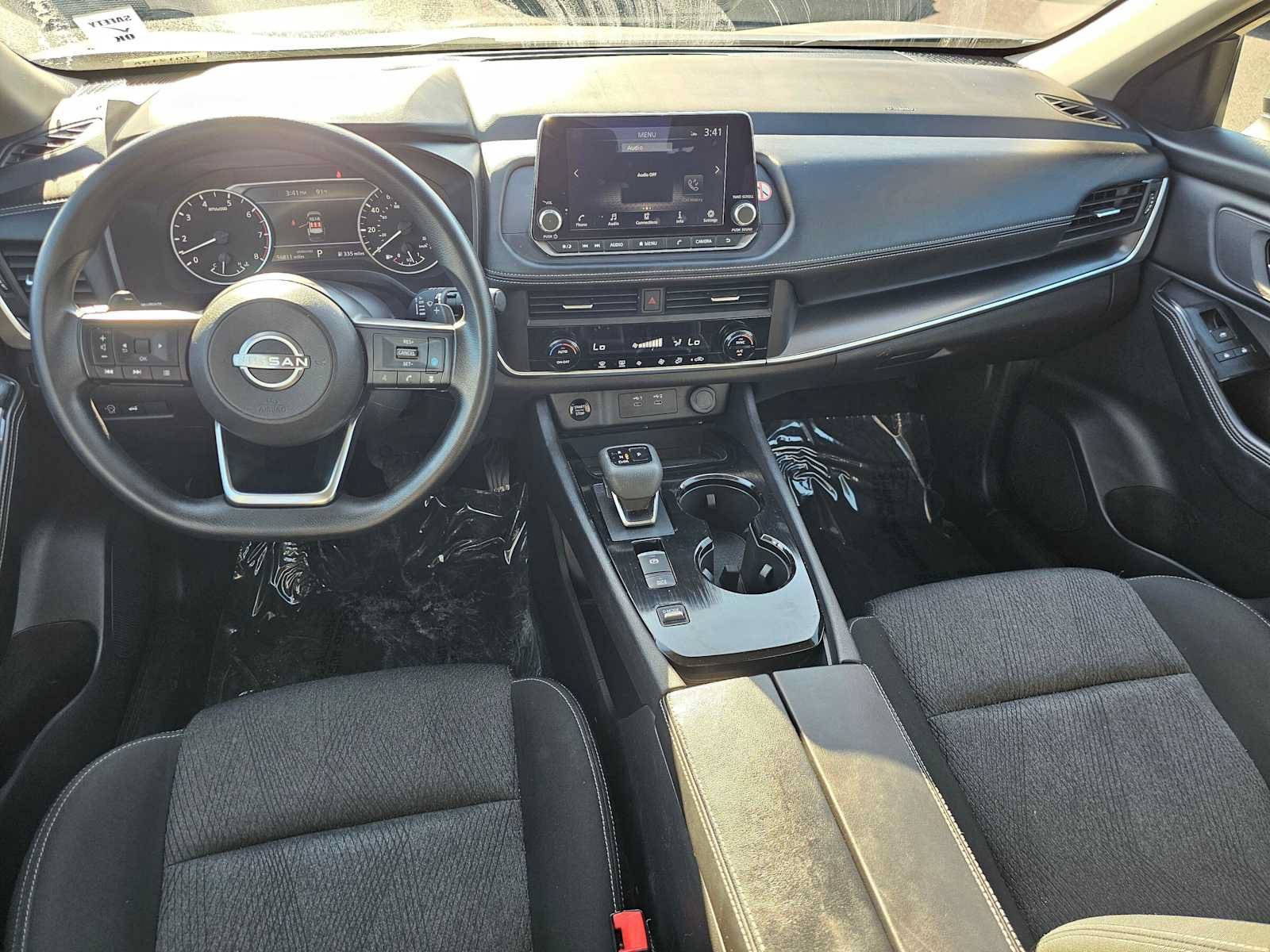 Used 2024 Nissan Rogue SV FWD image 18