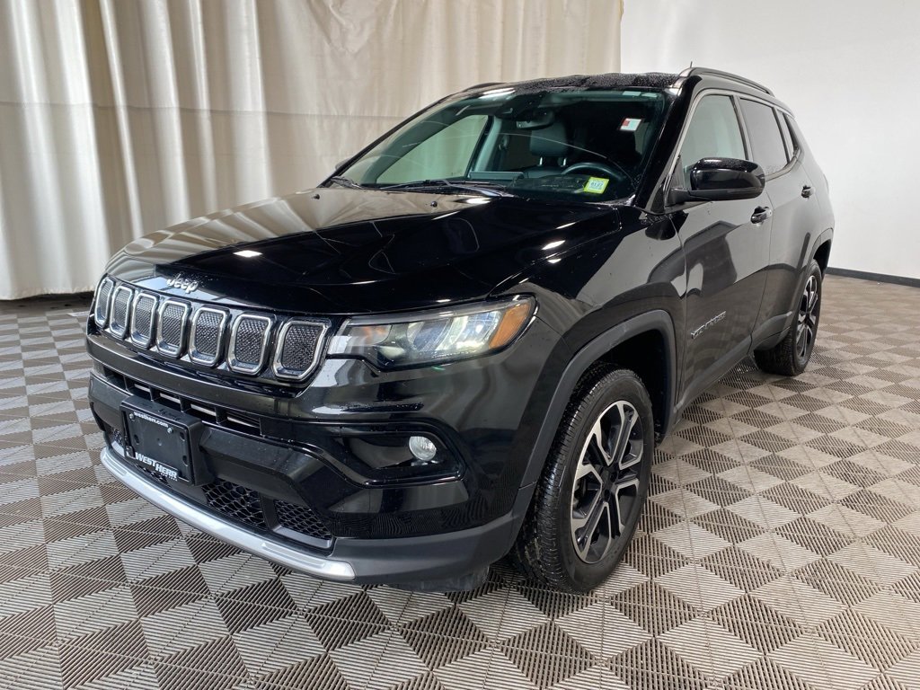 Used 2022 Jeep Compass Limited image 3