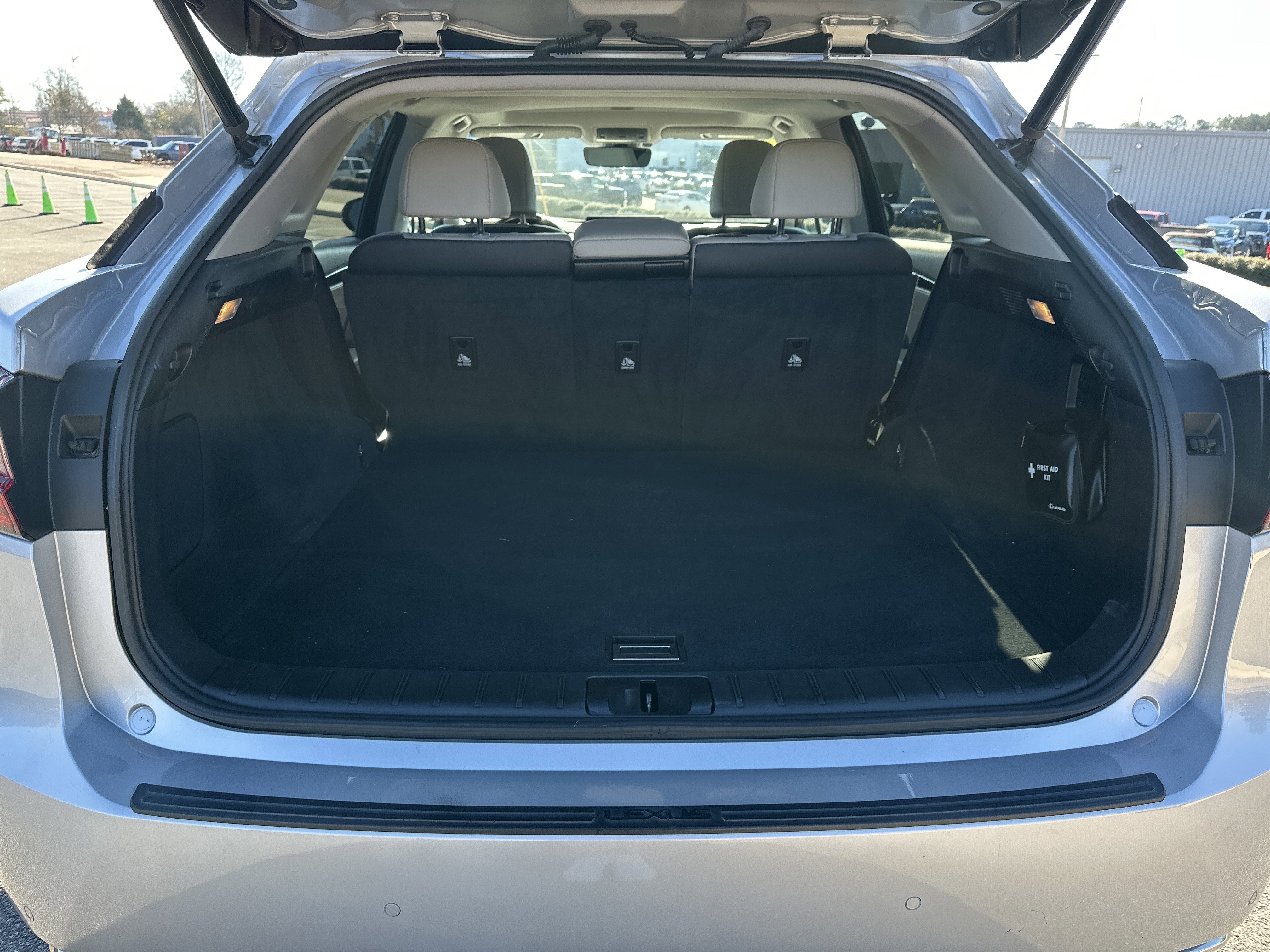 Used 2019 Lexus RX 350 AWD w/ Navigation Package image 19