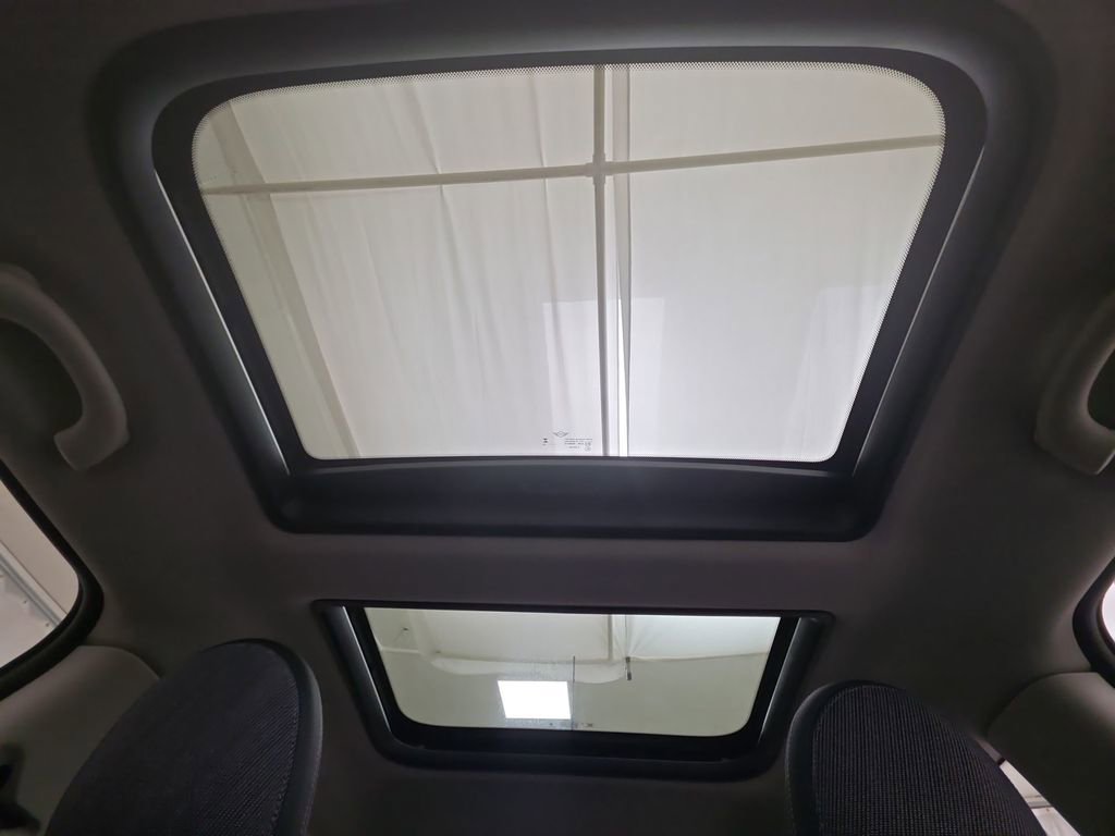 Certified 2025 MINI Cooper S FWD image 23