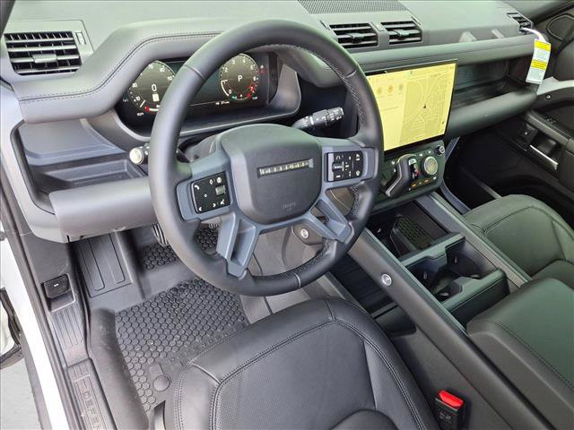 New 2026 Land Rover Defender 110 X-Dynamic SE AWD/4WD image 3