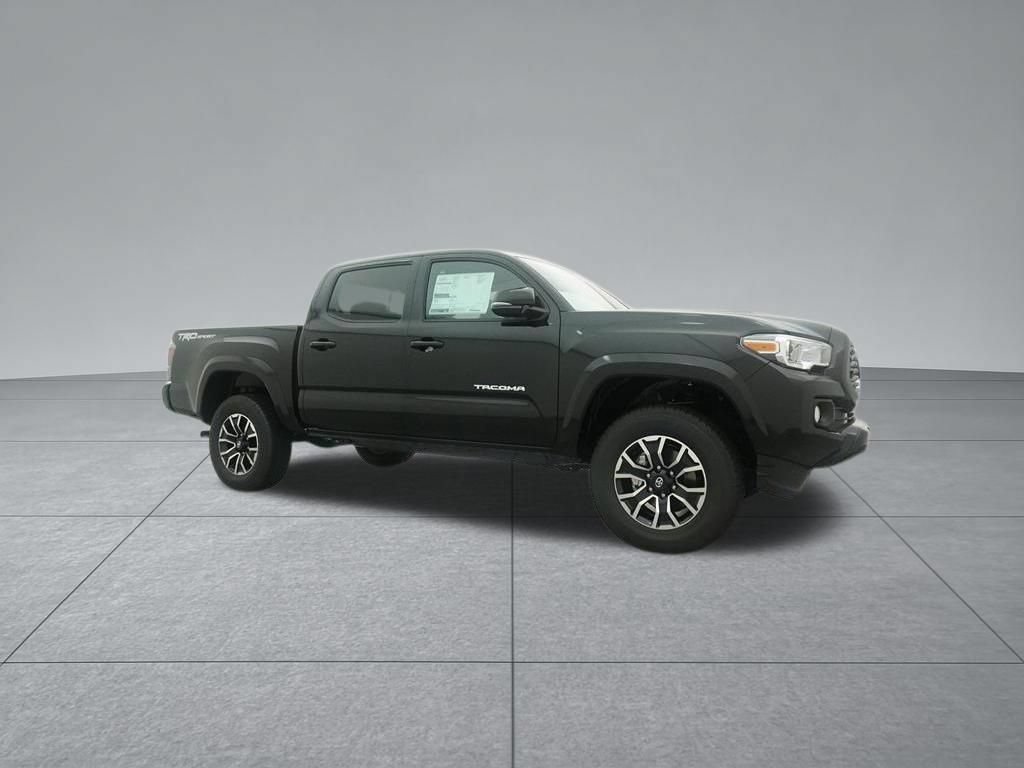 Used 2022 Toyota Tacoma TRD Sport w/ Technology Package RWD image 32