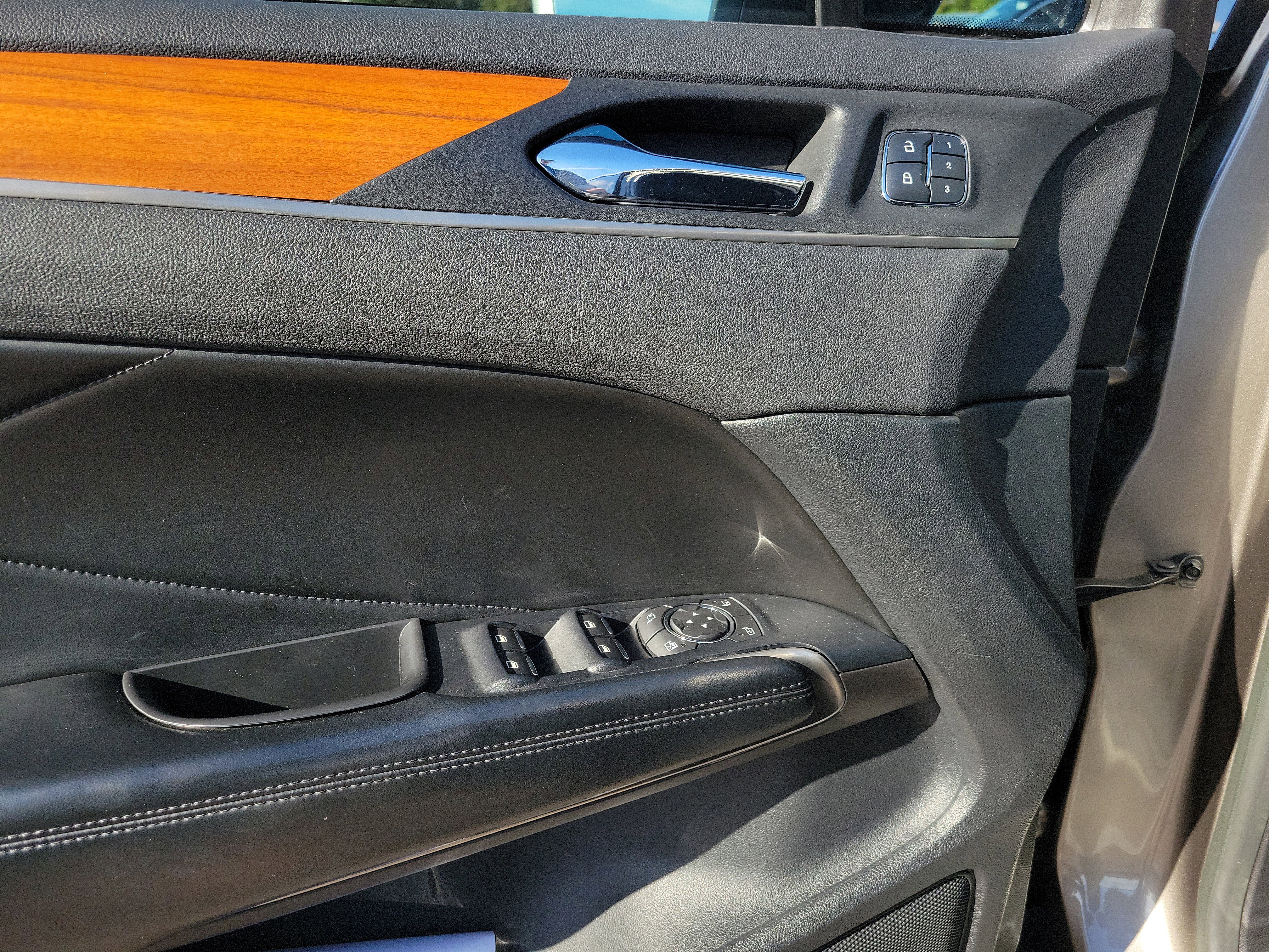 Used 2017 Lincoln MKC Reserve image 22