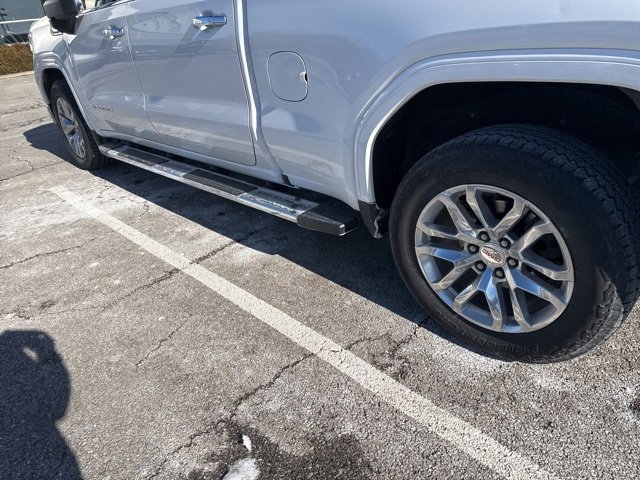 Used 2022 GMC Sierra 1500 SLT w/ SLT Premium Plus Package image 4