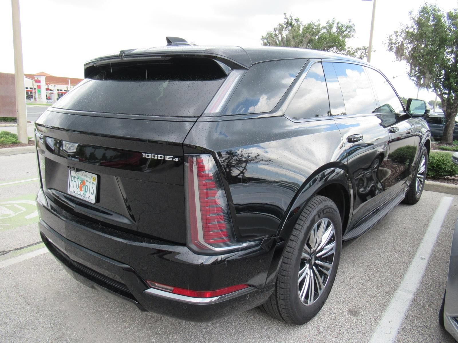 Used 2026 Cadillac Escalade IQ Sport 1 AWD/4WD image 7