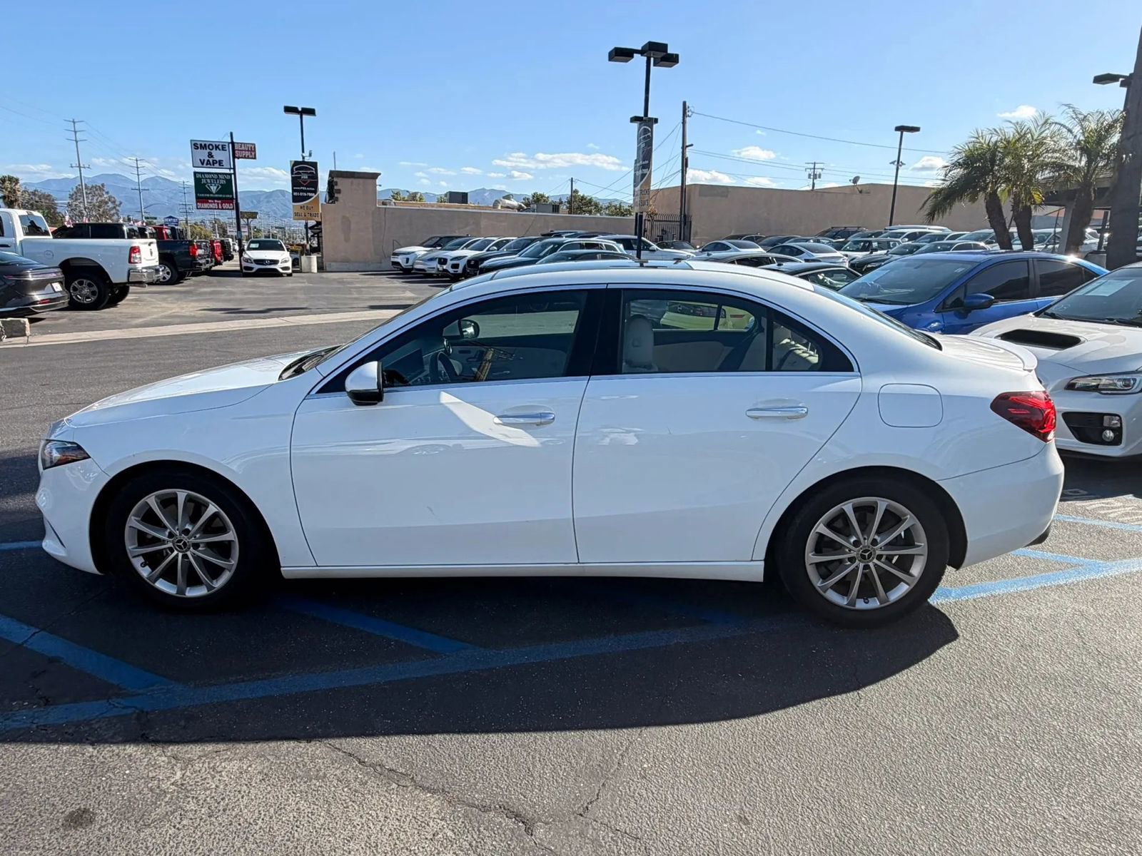 Used 2021 Mercedes-Benz A 220 image 4