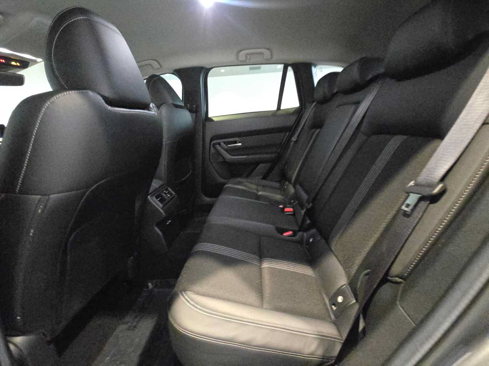 Used 2024 MAZDA CX-50 AWD 2.5 S w/ Cargo Package image 17