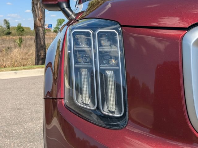 Certified 2024 Kia Telluride EX w/ EX Captain's Chair Package image 9