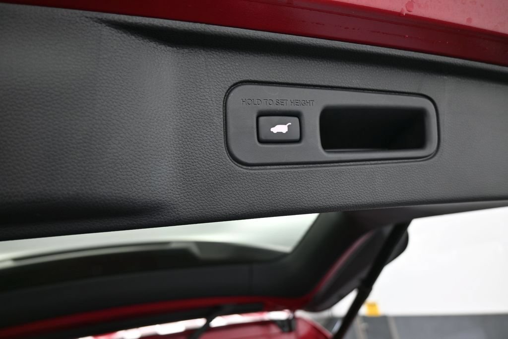 Used 2025 Honda Pilot Touring image 50