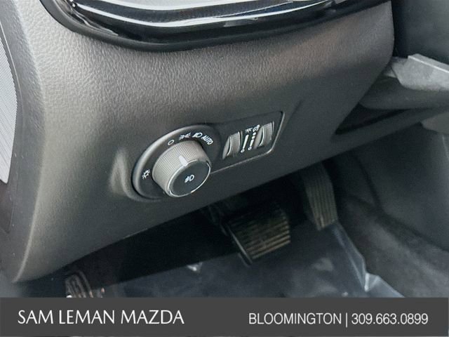 Used 2024 Jeep Compass Trailhawk image 10