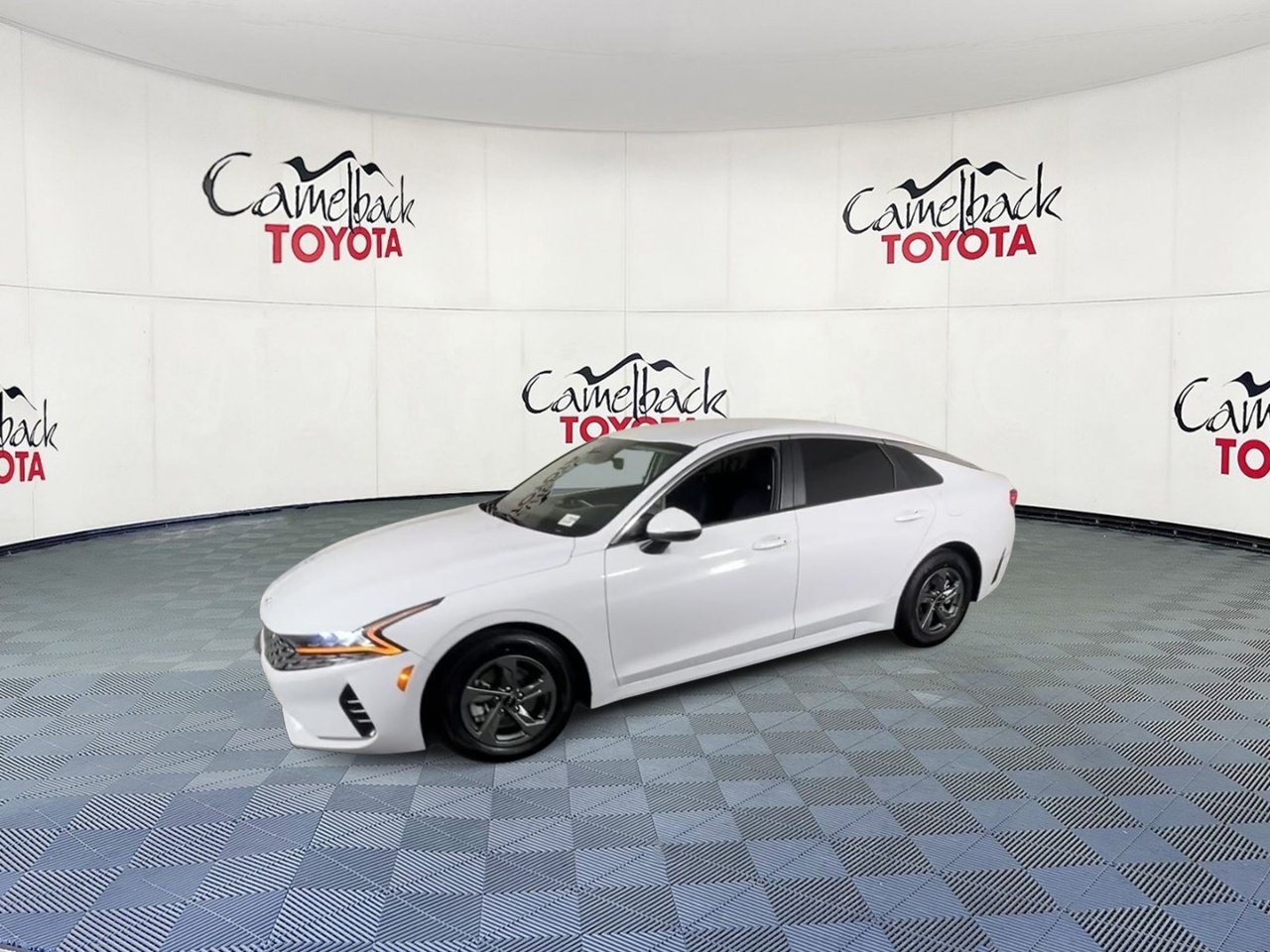 Used 2022 Kia K5 LXS FWD image 7