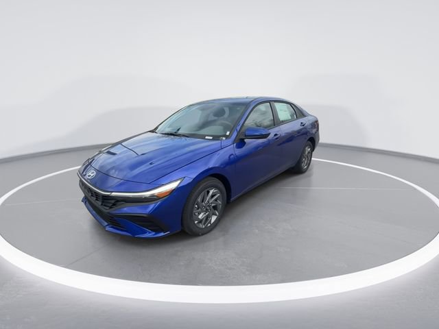 New 2026 Hyundai Elantra Hybrid FWD image 4