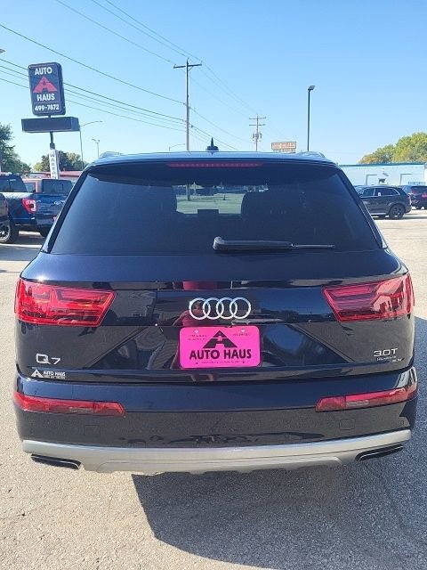 Used 2017 Audi Q7 3.0T Prestige w/ Prestige Package image 25