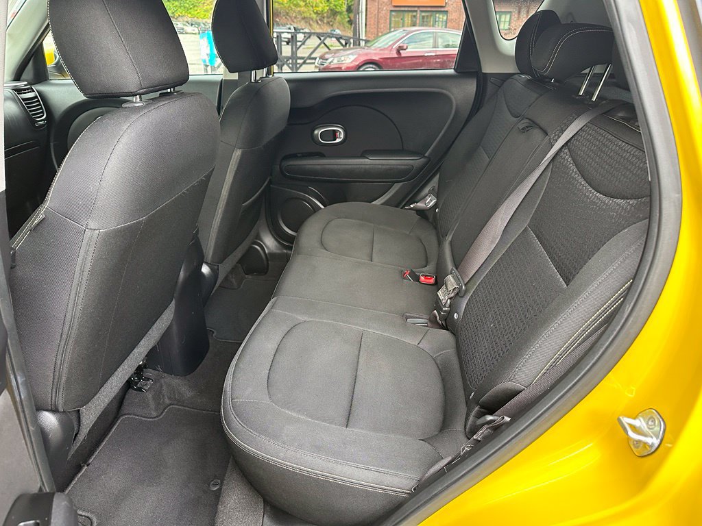 Used 2015 Kia Soul + FWD image 10