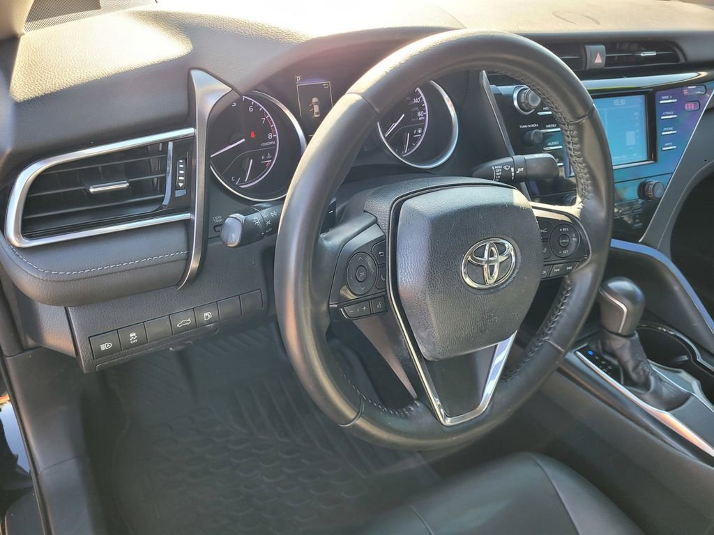 Used 2018 Toyota Camry SE image 26