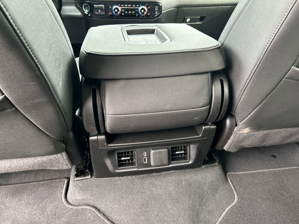 Used 2025 GMC Sierra 1500 SLT image 29